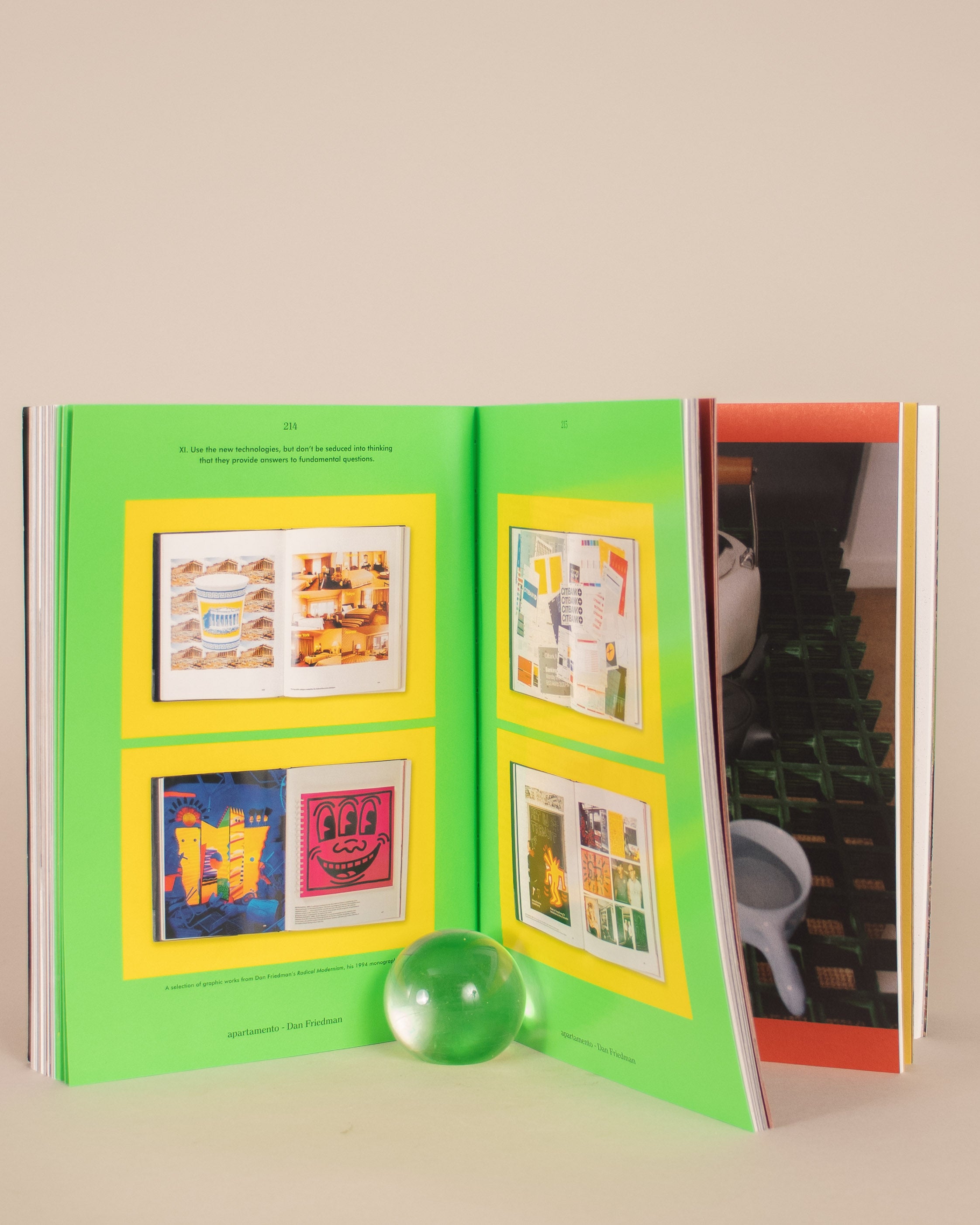 Apartamento Magazine #35 - GOOD FRIEND