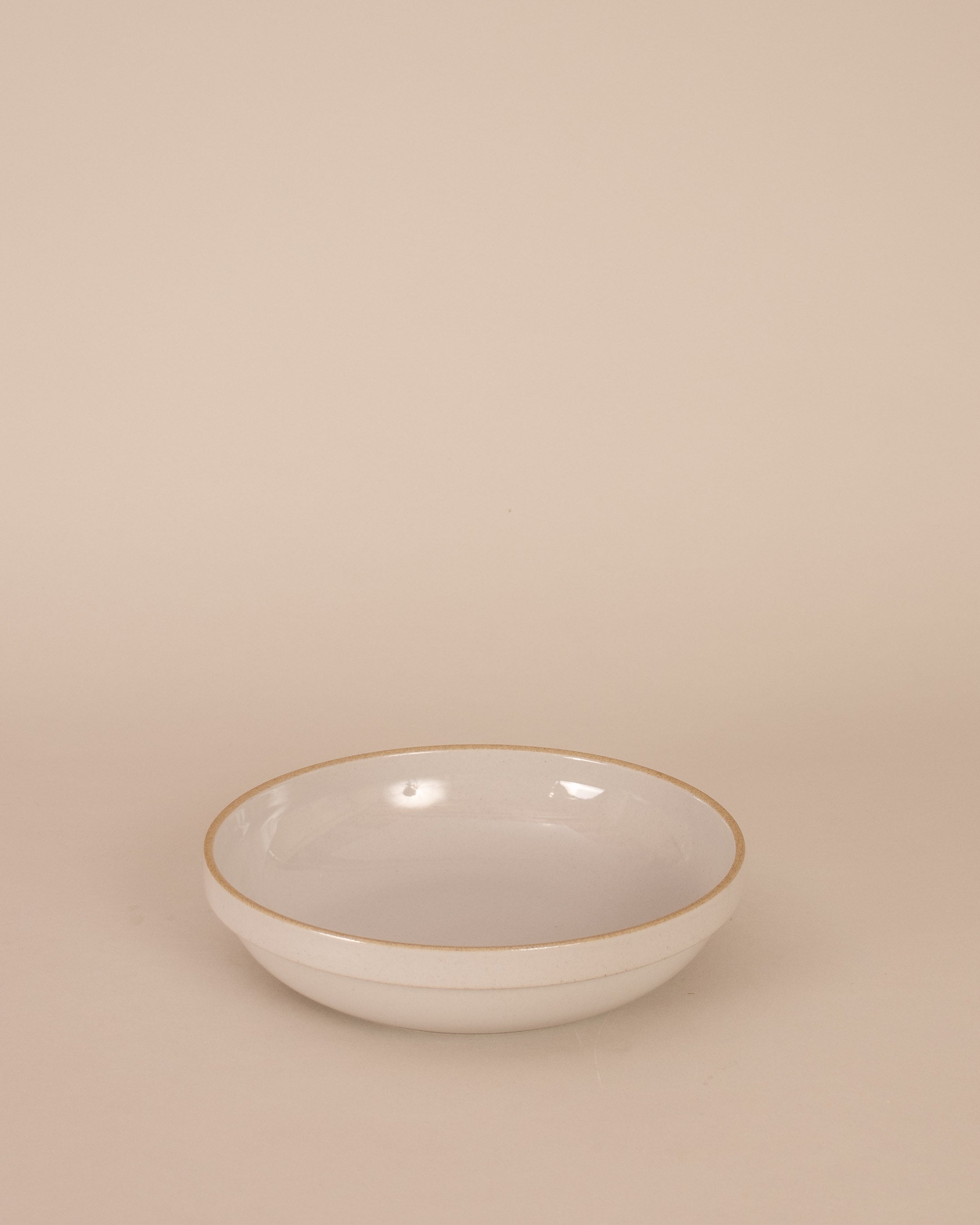 Hasami 8 5/8-inch Round Bowl in Gloss Grey - GOOD FRIEND