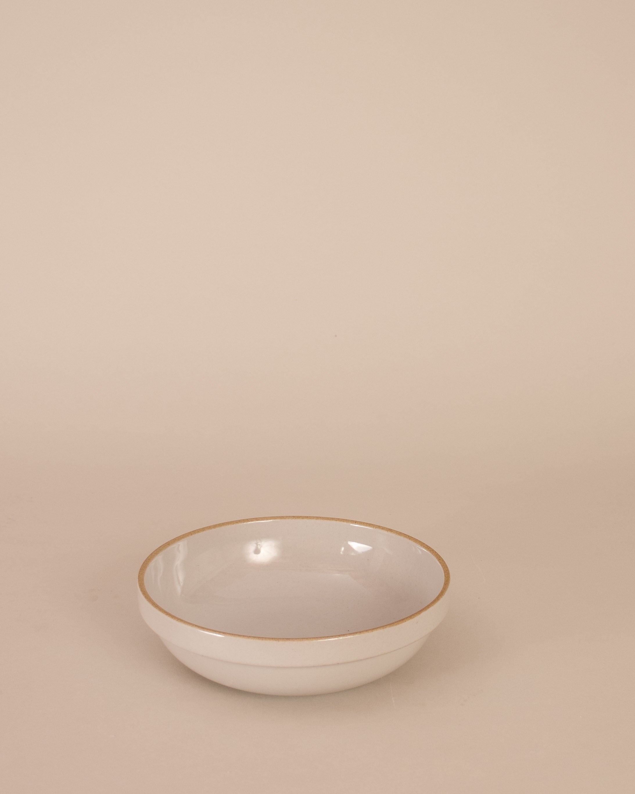 Hasami 7 3/8-inch Round Bowl in Gloss Grey - GOOD FRIEND
