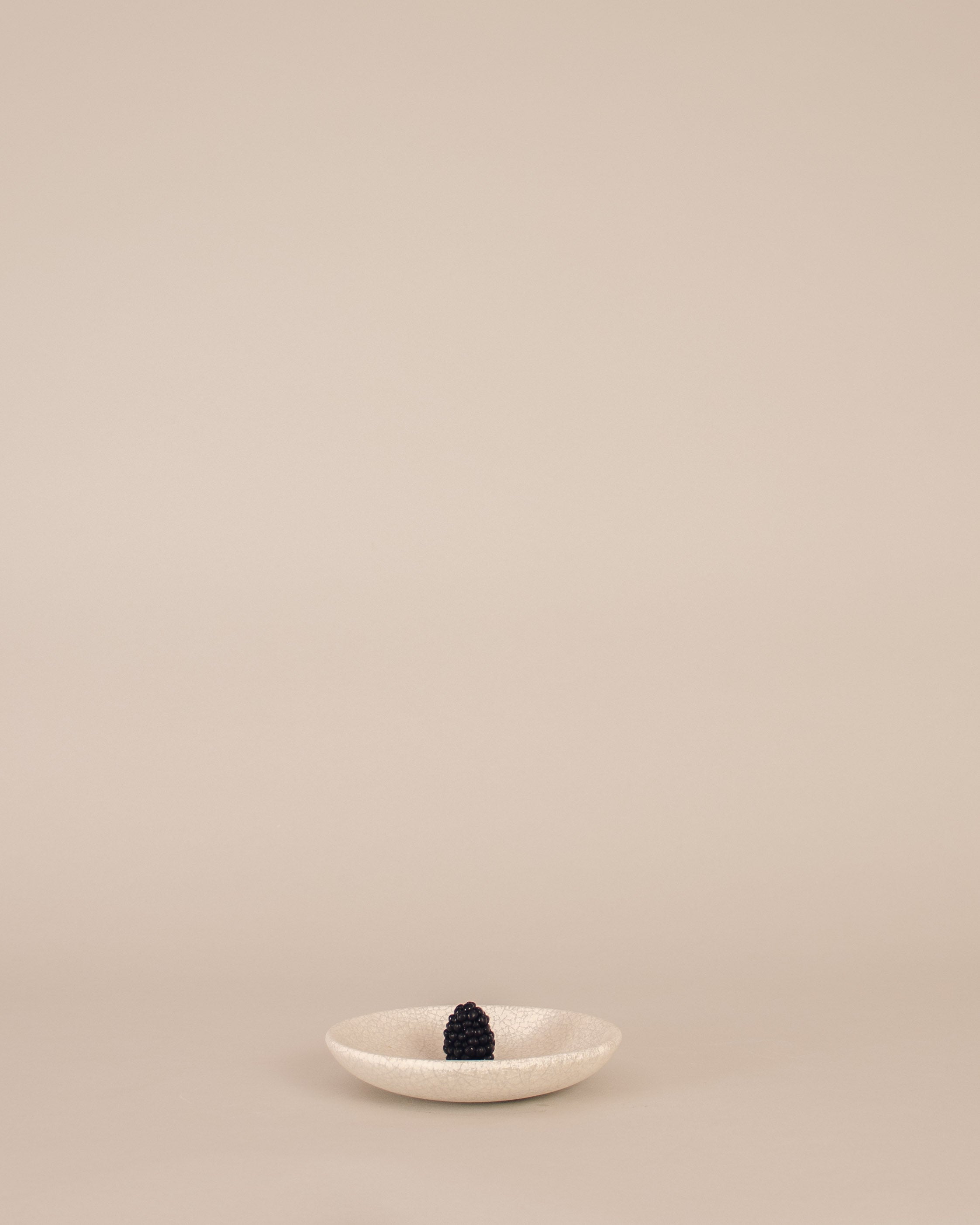 White Crazing Small Plate - GOOD FRIEND