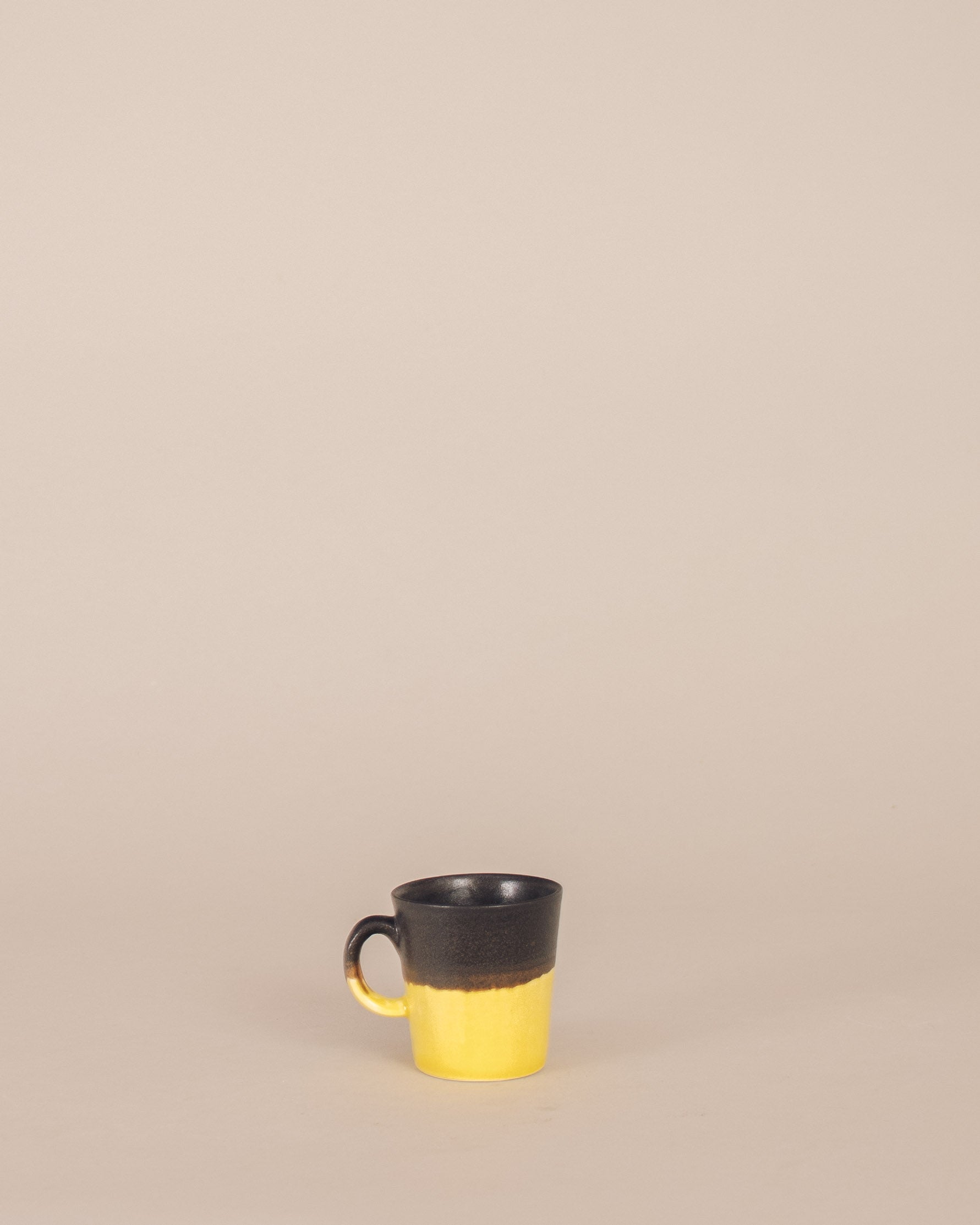 Espresso Cup in Yellow and Black - GOOD FRIEND