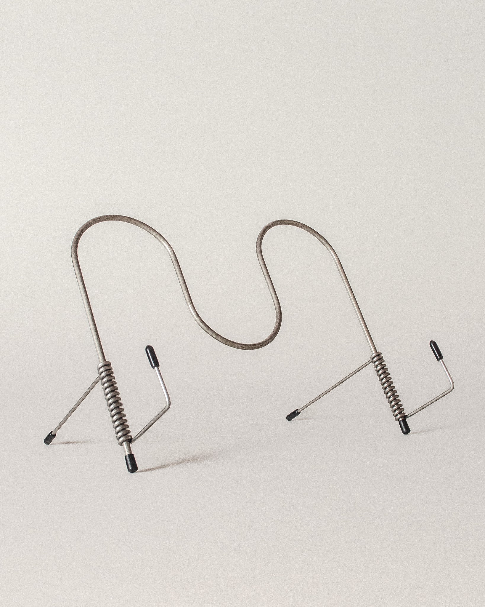 Fusilli Cook Book Stand