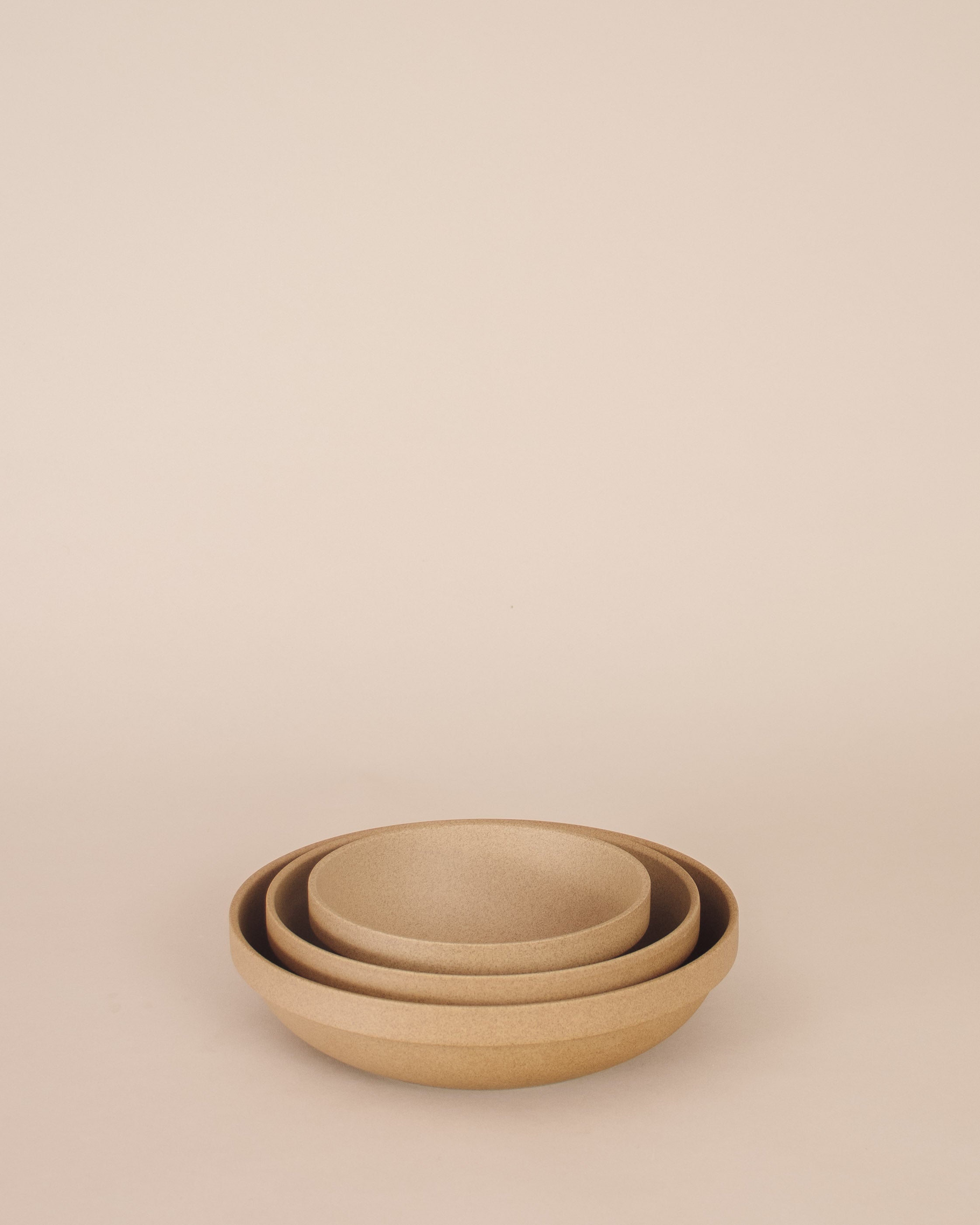 Hasami 7 3/8-inch Round Bowl in Natural - GOOD FRIEND