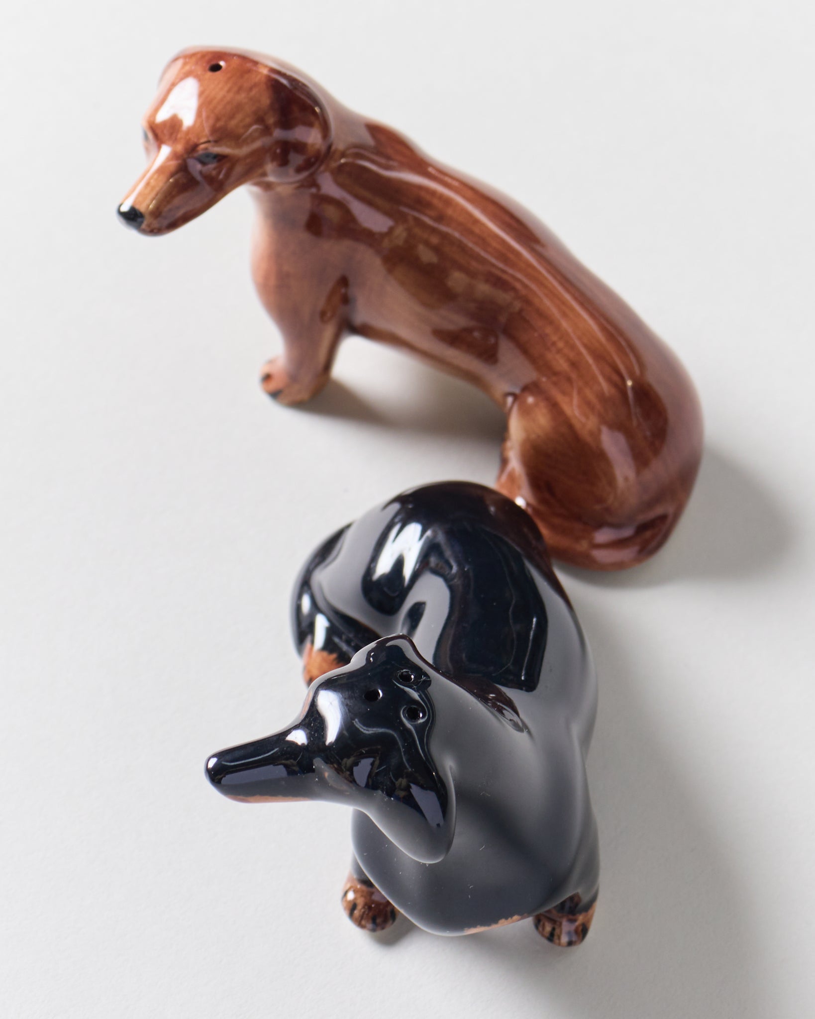 Dachshund Salt and Pepper Shakers - GOOD FRIEND