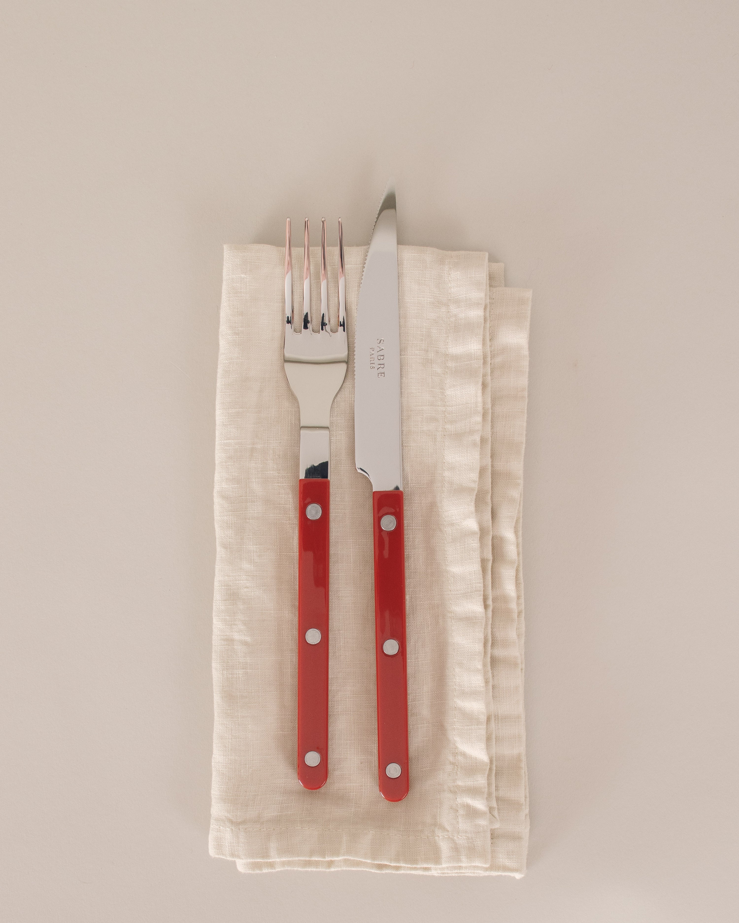 Bistrot Cutlery Set in Burgundy