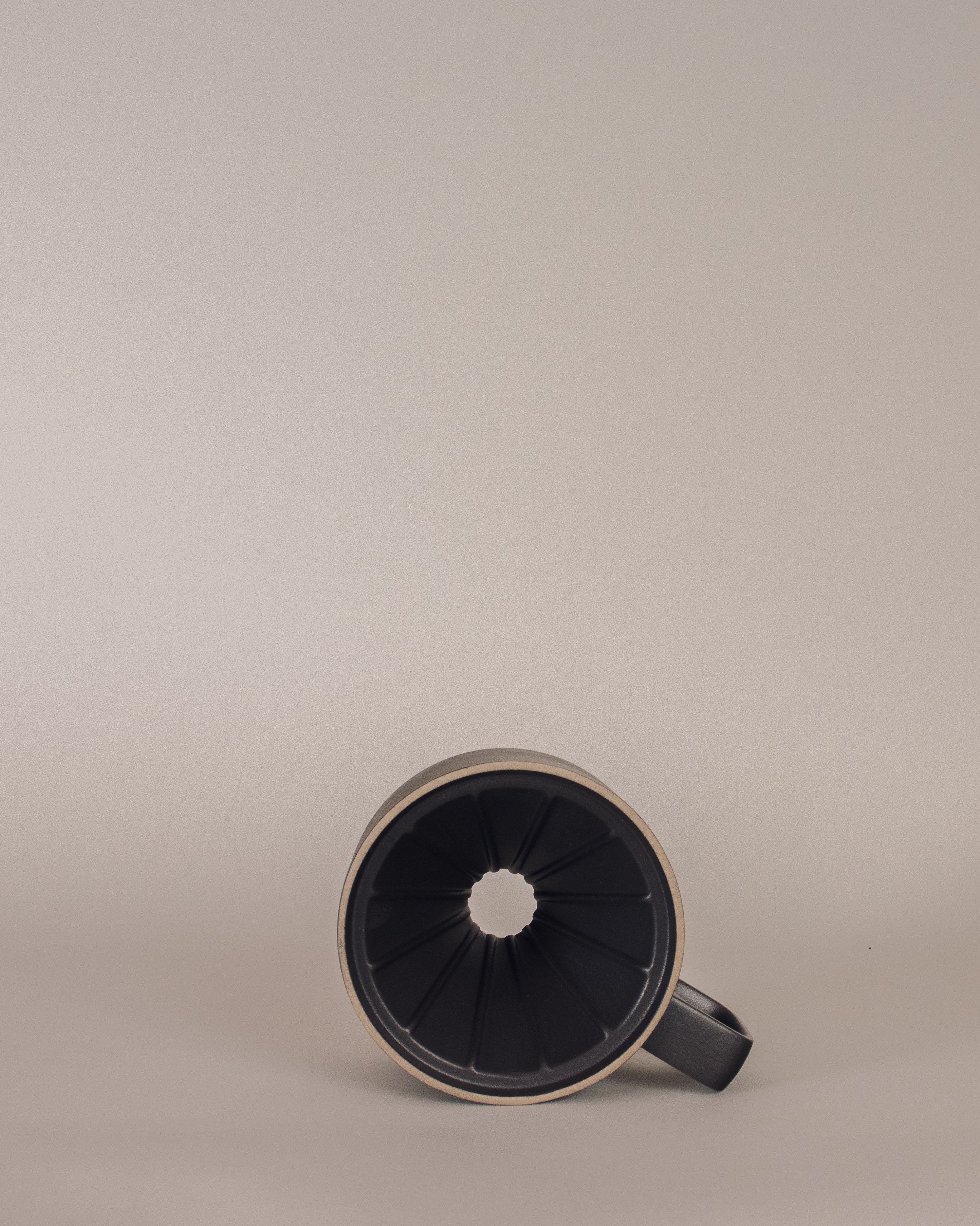 Hasami Coffee Dripper in Black