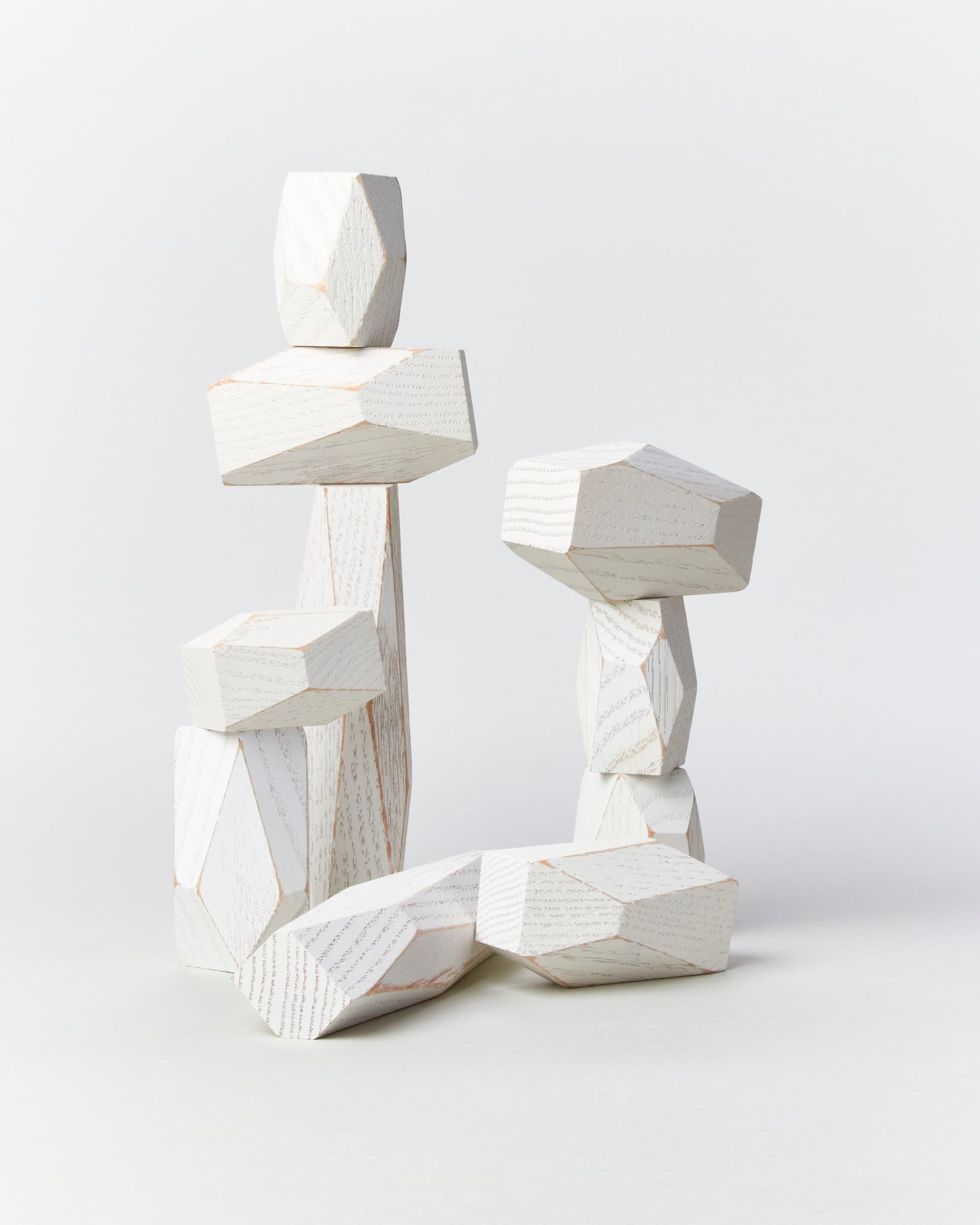 Balancing Blocks in White - GOOD FRIEND