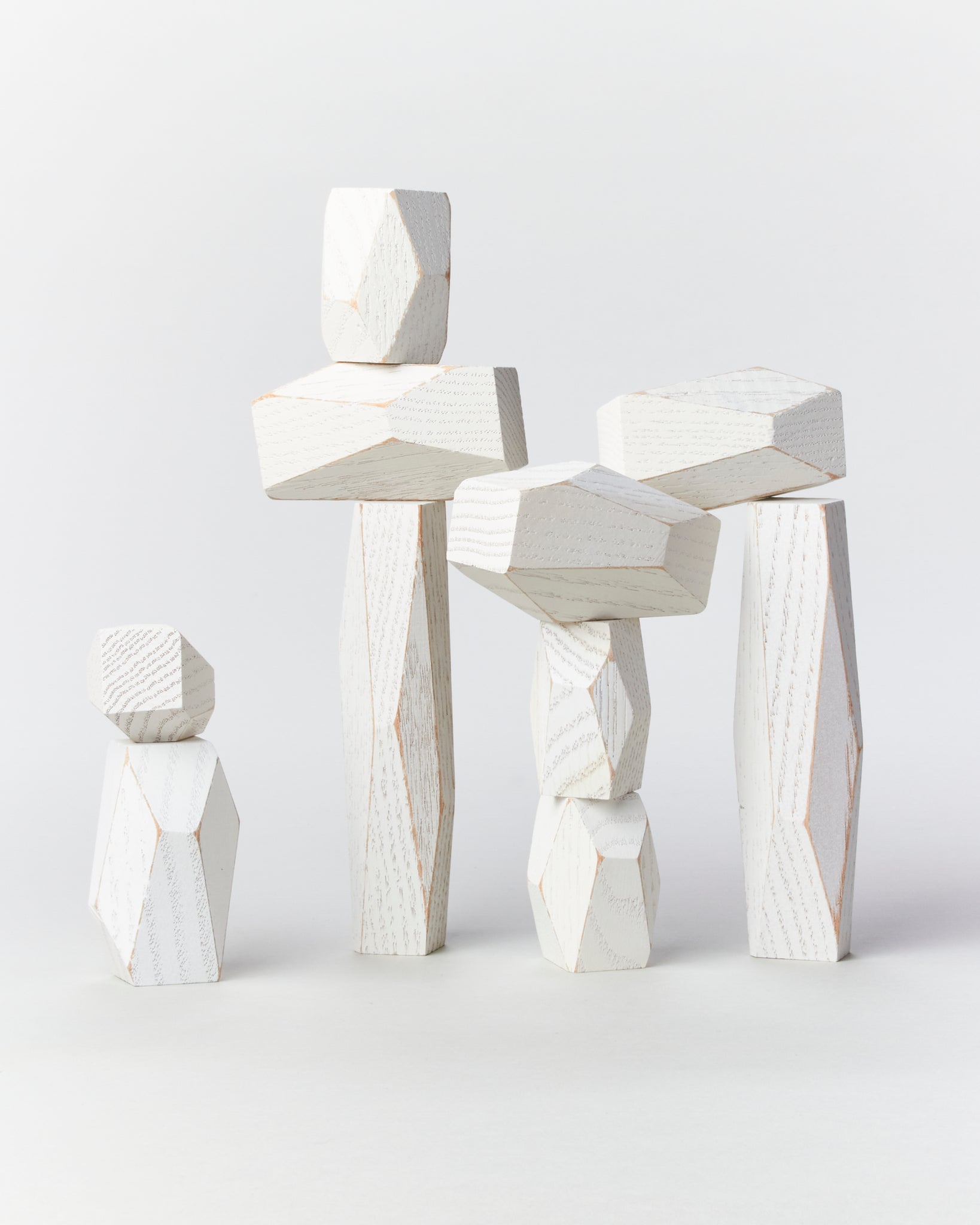 Balancing Blocks in White - GOOD FRIEND