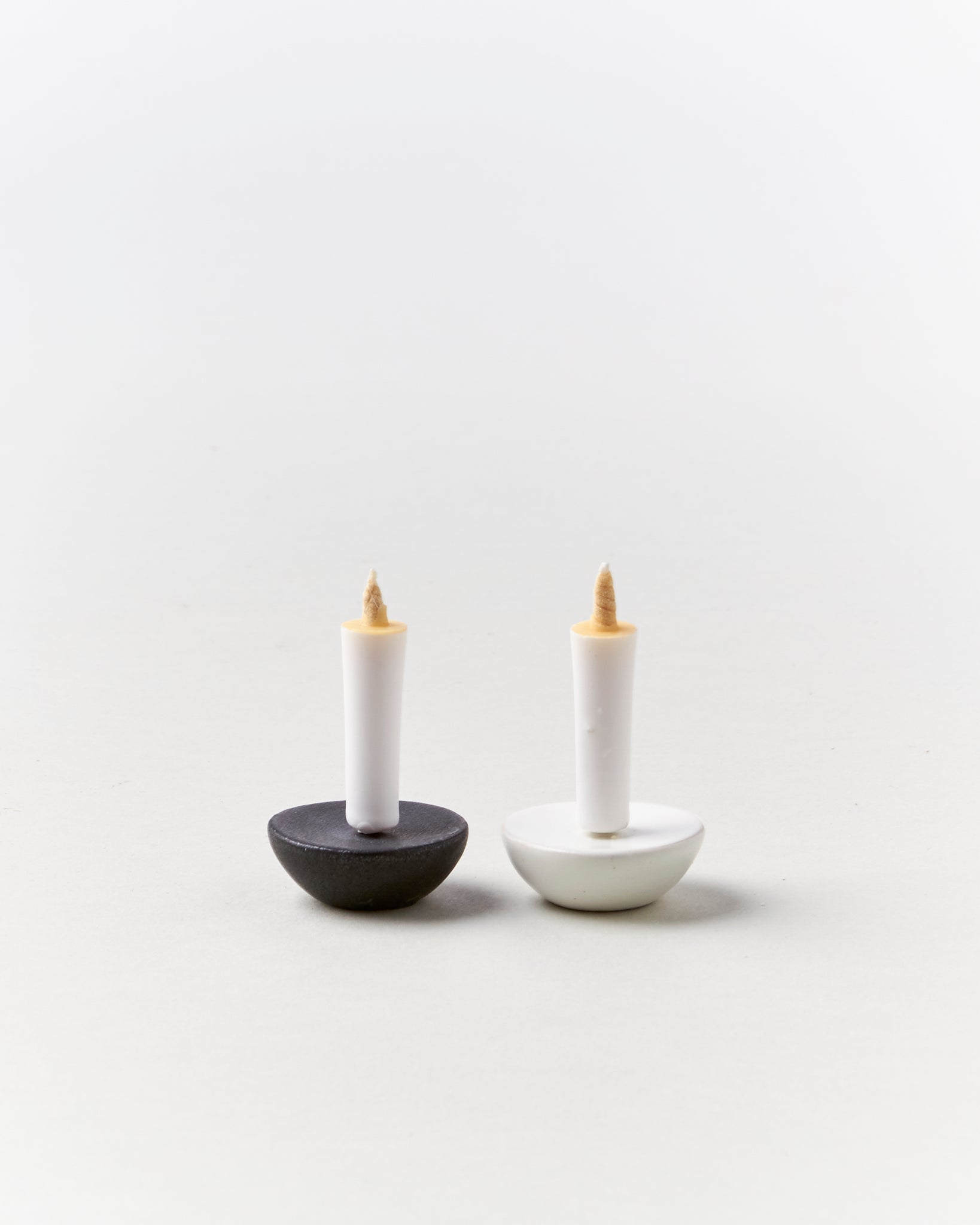 Ceramic Candle Holder in Black - GOOD FRIEND