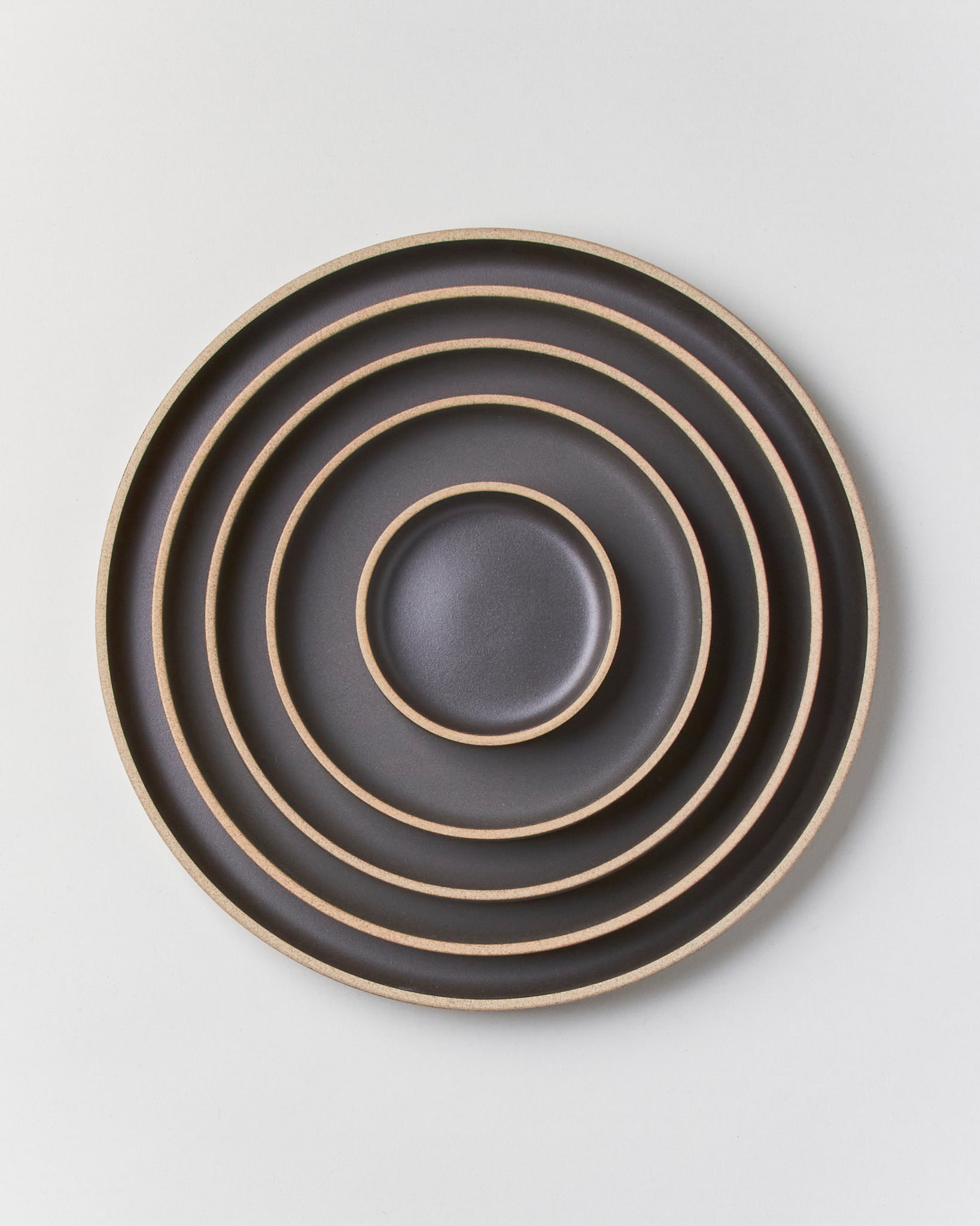 Hasami Plates in Black - GOOD FRIEND