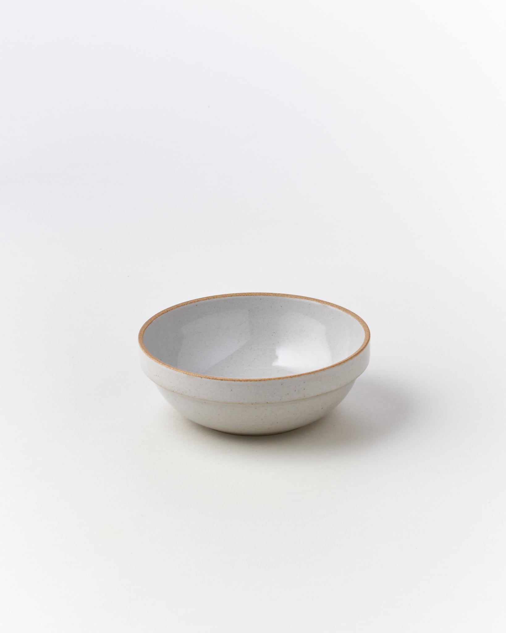 Hasami 5 5/8-inch Round Bowl in Gloss Grey - GOOD FRIEND