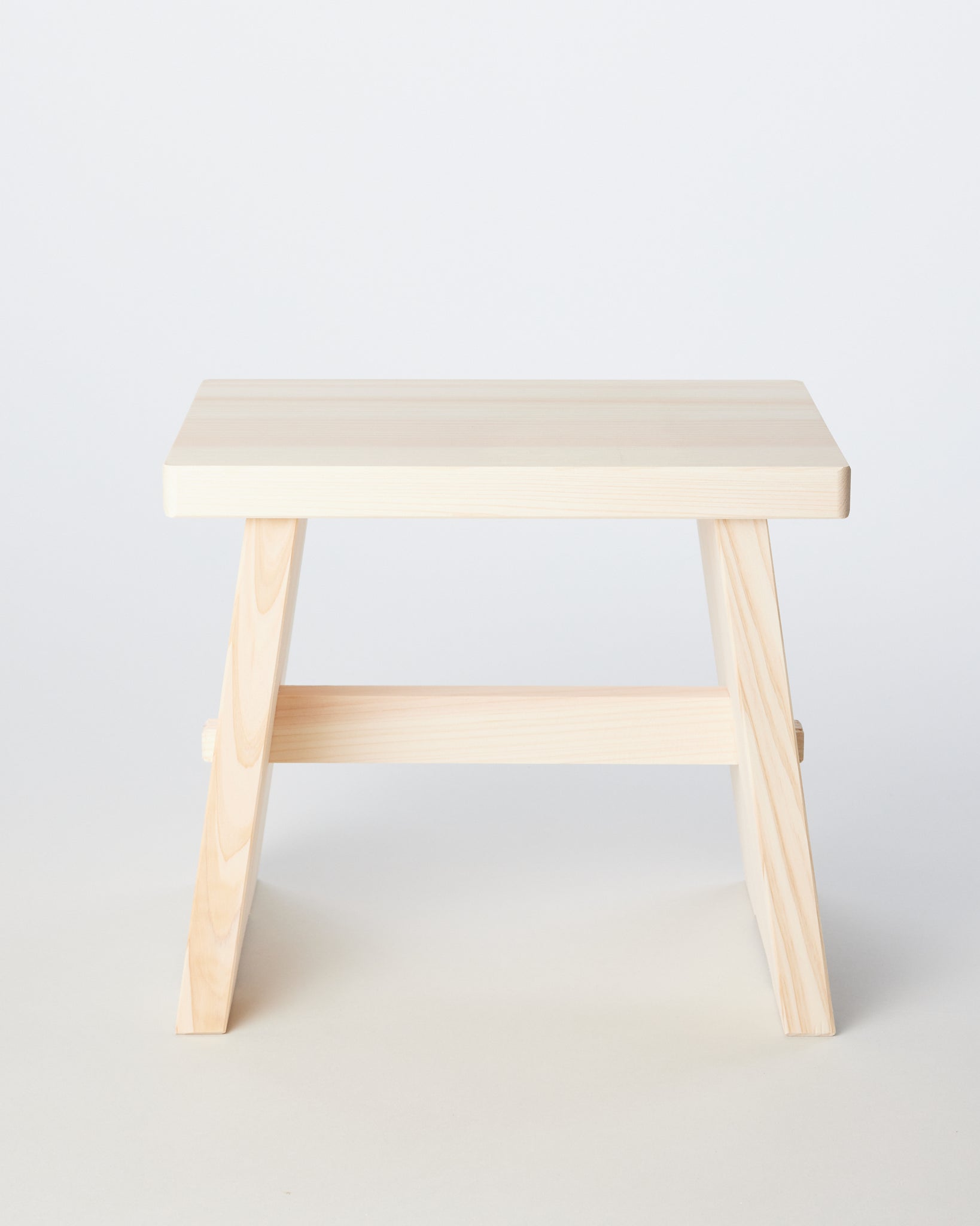 Japanese Cypress Stool - GOOD FRIEND