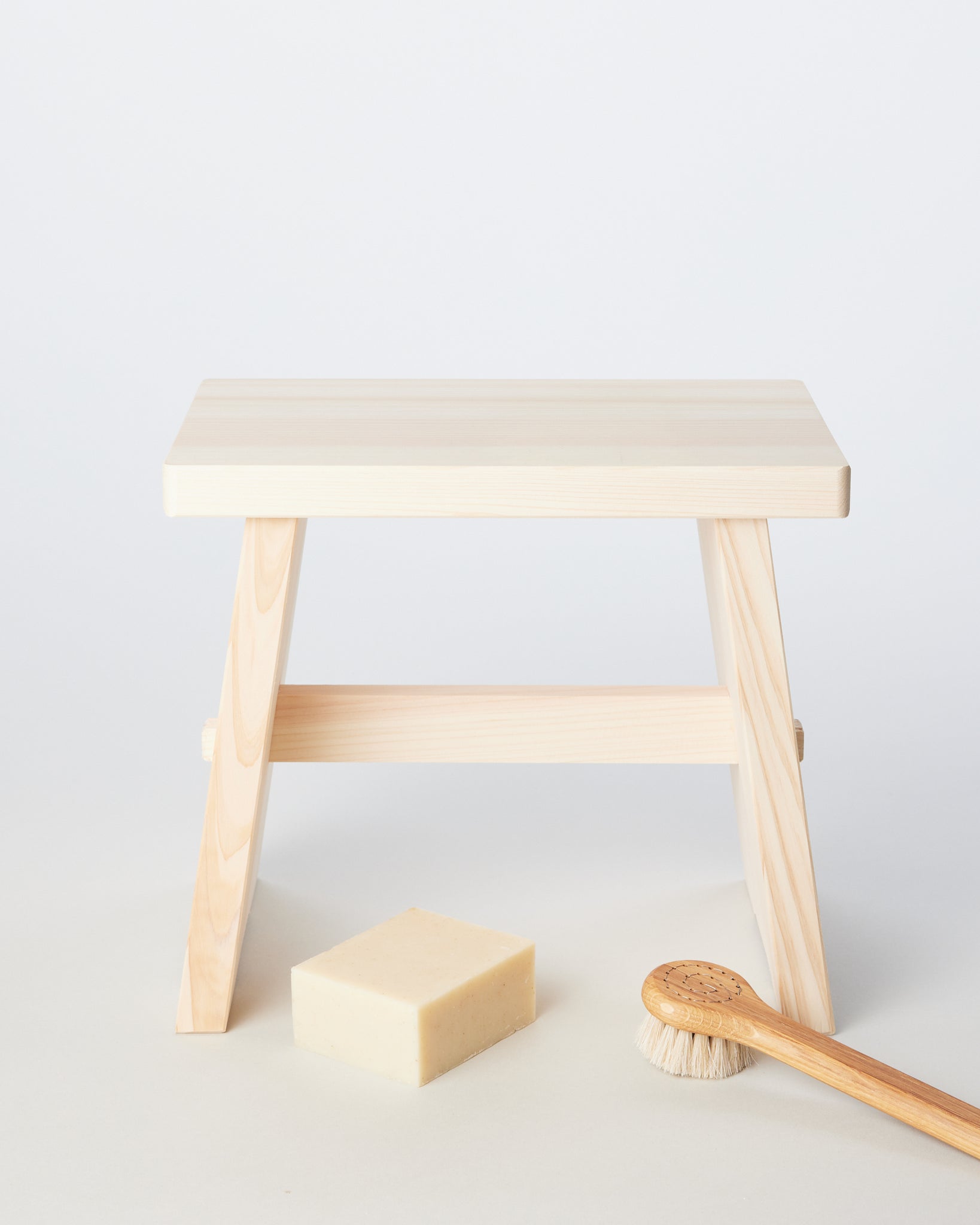 Japanese Cypress Stool - GOOD FRIEND